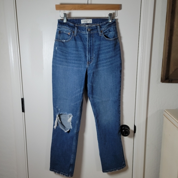 Abercrombie & Fitch Curve Love Ankle Straight Ultra High Rise Jeans Size 26/2 - Picture 1 of 10